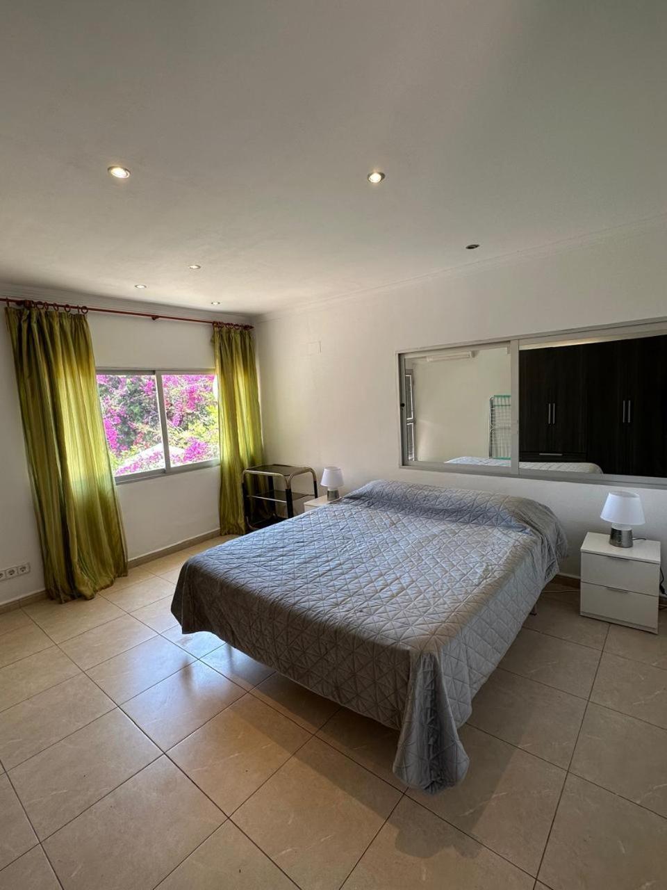 Apartamentos En La Villa Con El Territorio Comun En Calpe Esterno foto