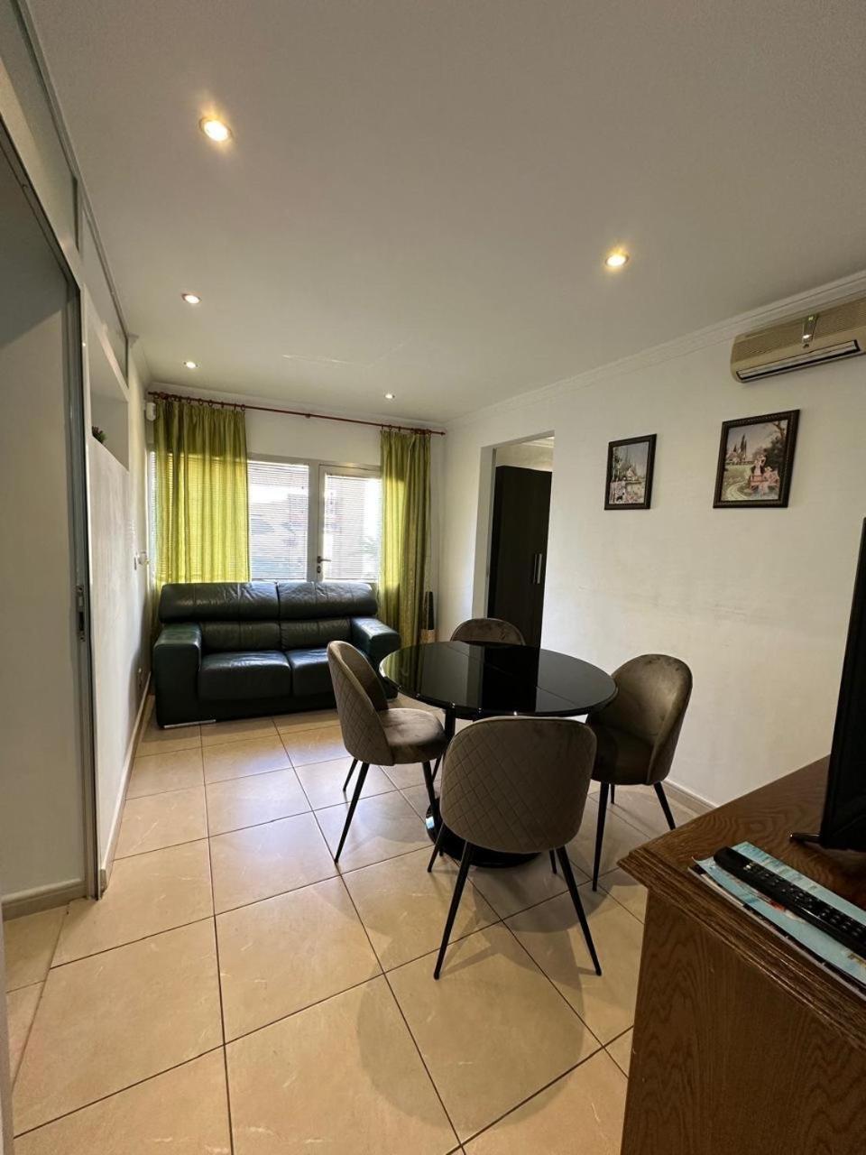 Apartamentos En La Villa Con El Territorio Comun En Calpe Esterno foto